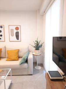 Telewizja i/lub zestaw kina domowego w obiekcie Bonefish Apartment