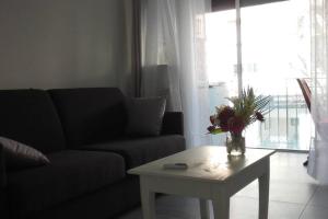 Area soggiorno di Port Vauban appartement F3 refait à neuf