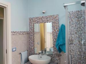 A bathroom at i 2 Capitani