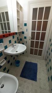 Ένα μπάνιο στο Villino Marzellinu Belvedere