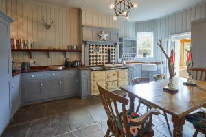 Gallery image of Host & Stay - The Old Post Office in Burnsall