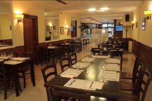 En restaurant eller et andet spisested på Hostal Conde Rey