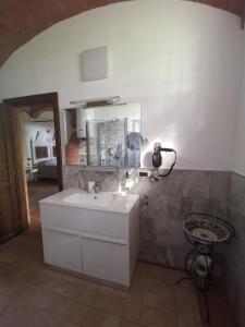 Ένα μπάνιο στο Casa Flosa Room & Breakfast