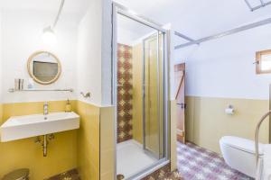Koupelna v ubytování Wohnatelier im Bioweingut