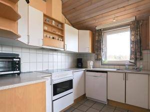 Kuchyň nebo kuchyňský kout v ubytování Spacious Retreat Nr Lyngby - By Traum Ferienwohnungen + 12 fotografií