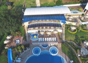 Bazén v ubytování Villeta Resort Hotel nebo v jeho okolí