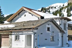 Nespecifikovaný výhled na hory nebo výhled na hory při pohledu z apartmánu