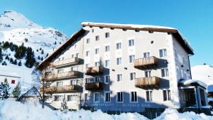 Nespecifikovaný výhled na hory nebo výhled na hory při pohledu z apartmánu + 23 fotografií