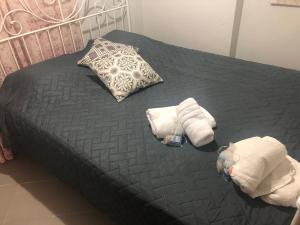 Postel nebo postele na pokoji v ubytování Makis Apartments Touzla