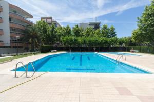 Bazén v ubytování Santa Eulalia IBERPLAYA nebo v jeho okolí