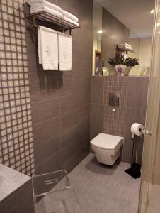 Kúpeľňa v ubytovaní Apartament z widokiem na morze