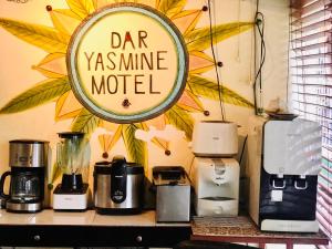 Gallery image of Dar Yasmine Motel in Pantai Cenang
