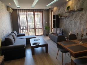 Posezení v ubytování MitProt Panorama Bay 2 luks apartment 102