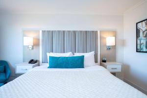 Postel nebo postele na pokoji v ubytování Best Western Dorchester Hotel