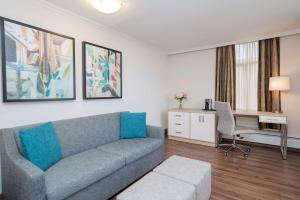 Posezení v ubytování Best Western Dorchester Hotel