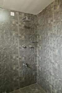 Koupelna v ubytování Merlyn Villa