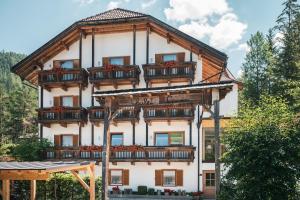 Budova, v ktorej sa hotel nachádza