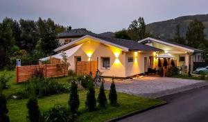 Nespecifikovaný výhled na hory nebo výhled na hory při pohledu z apartmánu
