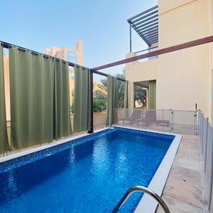 Fotografie z fotogalerie ubytování Mina Al Fajer Villas v destinaci Wāsiţ