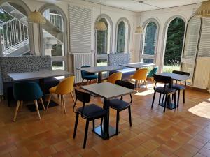 Restoran atau tempat makan lain di AUBERGE DE JEUNESSE D'ORLEANS