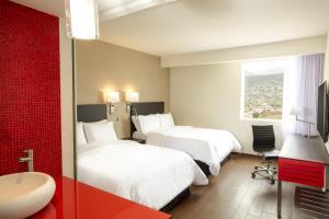 Gallery image of Fiesta Inn Express Monterrey Centro in Monterrey