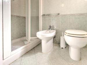 A bathroom at Holiday Home in Punta Ala by the Sea
