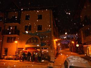 Afbeelding uit fotogalerij van Casa Edelwaiss in Molveno