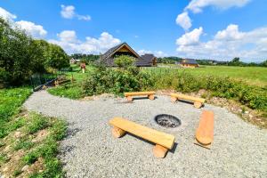 Fotografia z galérie ubytovania "Osada Guty" - każdy domek posiada prywatne jacuzzi na wyłączność, w cenie pobytu - idealne miejsce na wypoczynek! v destinácii Szaflary