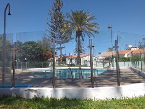 The swimming pool at or close to Santa Barbara by Placida Mar