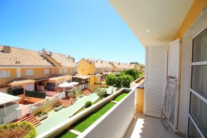 Gallery image of Camison Las Vistas beach WiFi Pool Las Americas in Arona