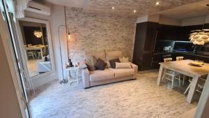 Posedenie v ubytovaní APARTAMENTO 1ª LINEA DE MAR CAMBRILS VILAFORTUNY