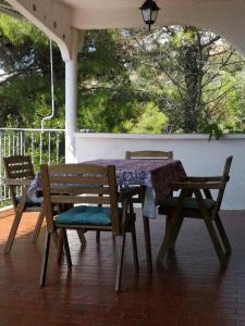 Balkón nebo terasa v ubytování Apartments Bassi