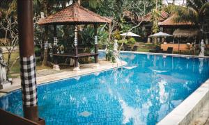 Bassein majutusasutuses Ubud Hotel & Cottages või selle lähedal