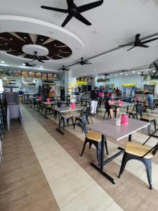 Gallery image of Kepong Homestay by Warm Home in Kuala Lumpur