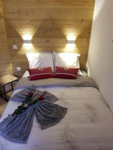 Chamonix sud -Le Grepon tesisinde bir odada yatak veya yataklar
