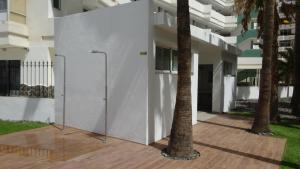 The building in which the holiday home is located