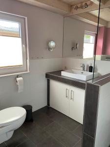 Ein Badezimmer in der Unterkunft Ferienhaus Sant Elm auf dem Priwall