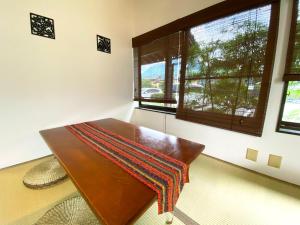 Posezení v ubytování Yufuin Onsen Hasuwa Inn