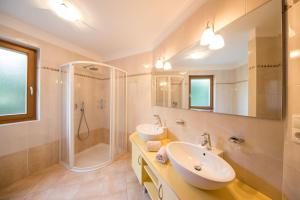 テルメーノにあるHotel Winzerhofのギャラリーの写真 +54枚の写真