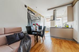 Część wypoczynkowa w obiekcie Dworzec Centralny P&O Serviced Apartments