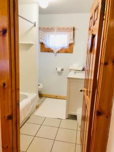 A bathroom at Valhalla near L'Anse aux Meadows