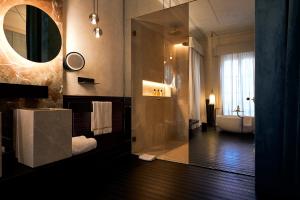 Kúpeľňa v ubytovaní Can Bordoy Grand House Hotel GL Preferred Hotel