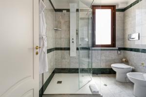 Vannituba majutusasutuses Seawater Hotel Bio & Beauty Spa