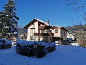 Obiekt Nikolaus und Evelyn Astner, Ferienwohnungen zimą