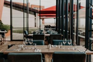Restaurace v ubytování Baya Hotel