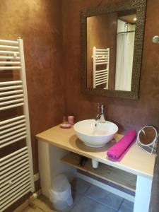 Kúpeľňa v ubytovaní Gite Kergroix en Carnac