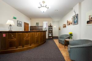 Posezení v ubytování Hotel Zlaty Lev