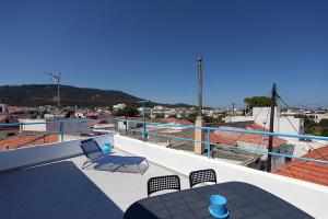 Afbeelding uit fotogalerij van Happy Days Home Apartment und Studio/Penthouse in Ialyssos