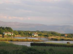Loodusmaastik of the bed and breakfast lähedal