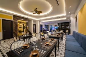 Posezení v ubytování Ha Long Essence Hotel